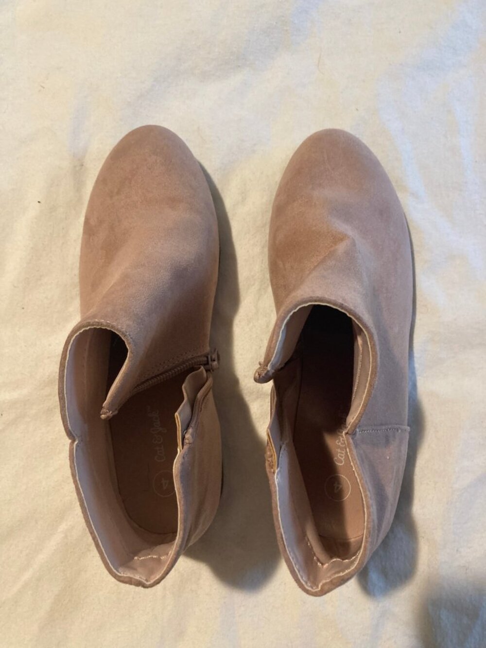 Cat & Jack Pink Pink Faux Suede Ankle Boots Booties, Size 4